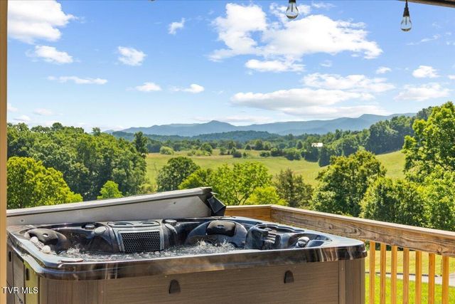 268 Katie Lane, Chuckey, TN 37641