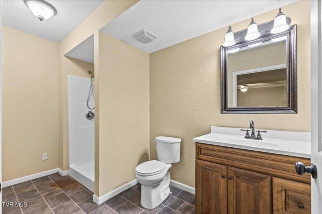 268 Katie Lane, Chuckey, TN 37641