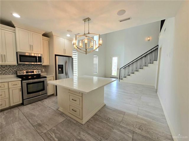 2319 Dorado Drive, Mission, TX 78573