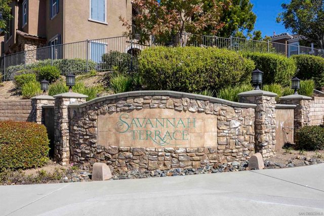 10910 Serafina Lane 52, San Diego, CA 92128