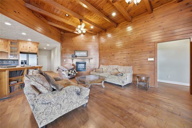 10100 Harmon School Road, Burton, TX 77835