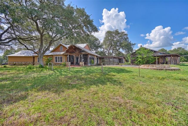 10100 Harmon School Road, Burton, TX 77835