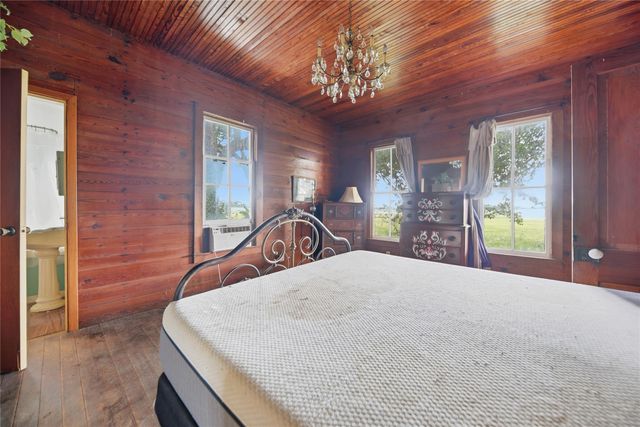 10100 Harmon School Road, Burton, TX 77835