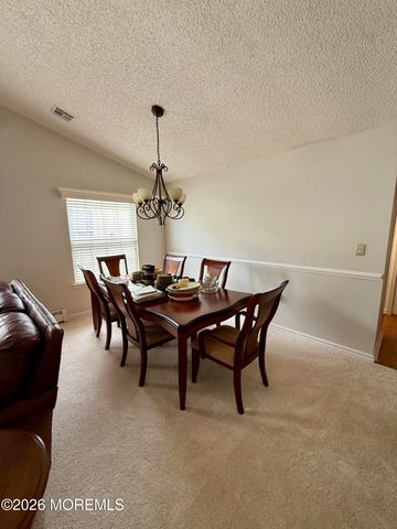 26 Lambert Way, Toms River, NJ 08757