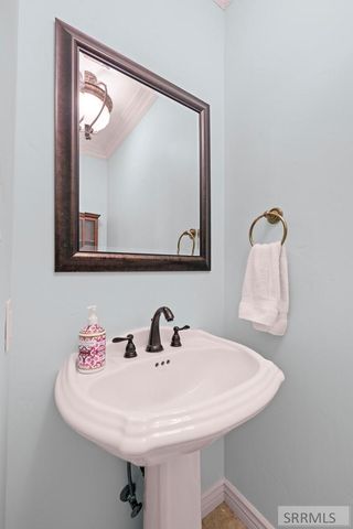 5971 Pheasant Drive, Idaho Falls, ID 83406