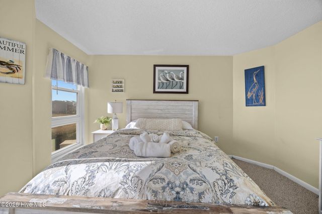 2000 New River Inlet Road 1203, N Topsail Beach, NC 28460