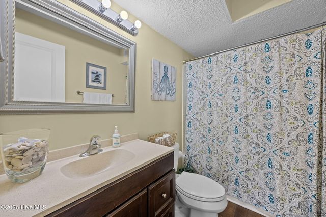 2000 New River Inlet Road 1203, N Topsail Beach, NC 28460