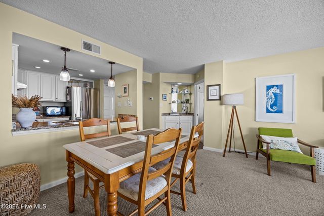 2000 New River Inlet Road 1203, N Topsail Beach, NC 28460