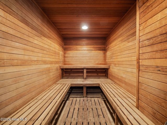 2000 New River Inlet Road 1203, N Topsail Beach, NC 28460