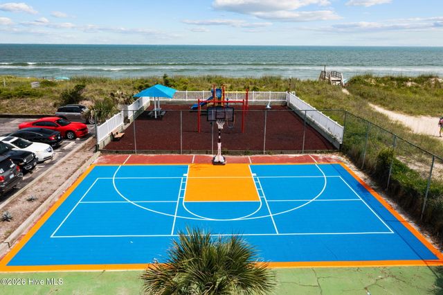 2000 New River Inlet Road 1203, N Topsail Beach, NC 28460