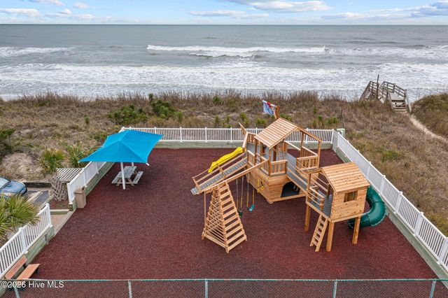 2000 New River Inlet Road 1203, N Topsail Beach, NC 28460