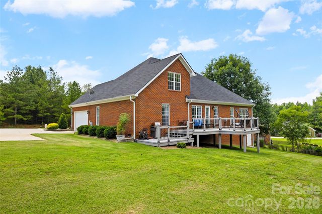 4215 Bonanza Trail, Lancaster, SC 29720