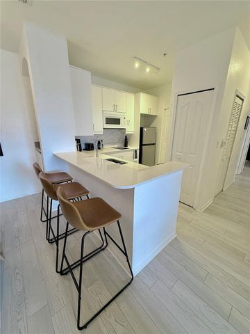 8824 DUNES COURT 103, Kissimmee, FL 34747