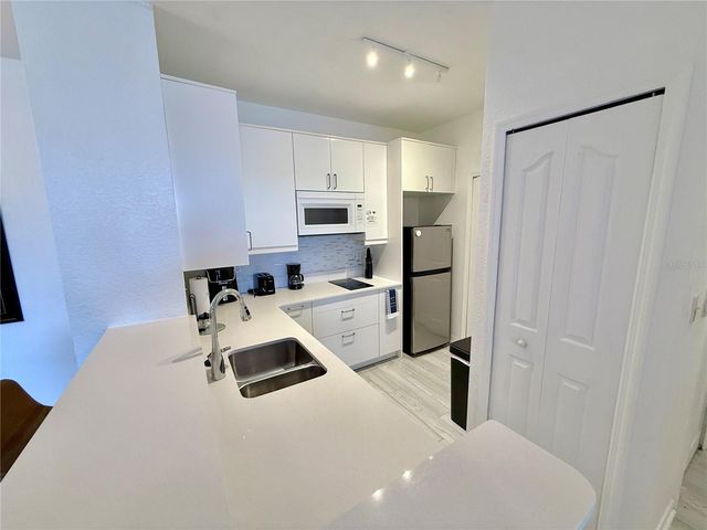 8824 DUNES COURT 103, Kissimmee, FL 34747