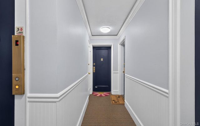 36 Cathedral Avenue 4F, Hempstead, NY 11550