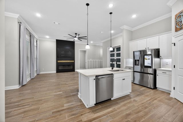 155 Lumen Loop, Freeport, FL 32439