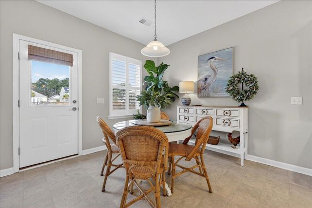 1941 Zonny Moss Drive, Johns Island, SC 29455