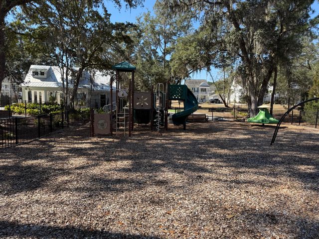 1941 Zonny Moss Drive, Johns Island, SC 29455