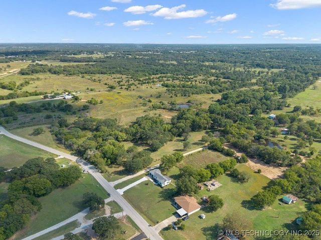 2430 3rd Avenue NE, Ardmore, OK 73401