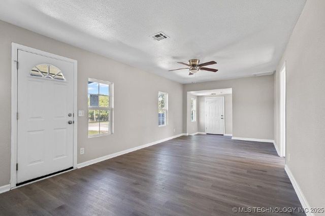 2430 3rd Avenue NE, Ardmore, OK 73401