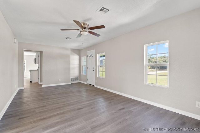 2430 3rd Avenue NE, Ardmore, OK 73401