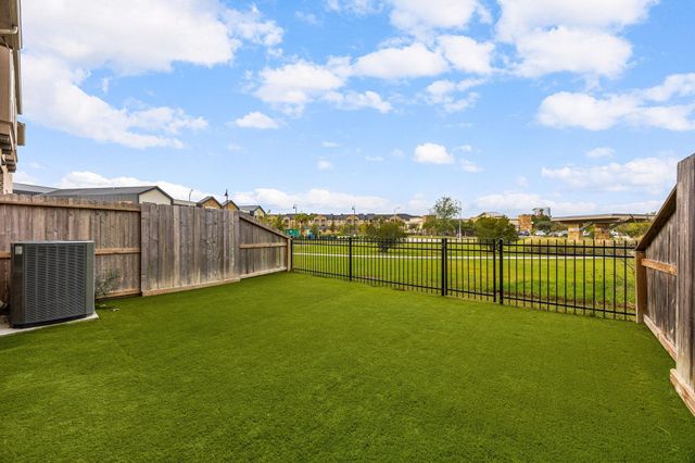 6570 Scarlet Pond Lane, Fulshear, TX 77441