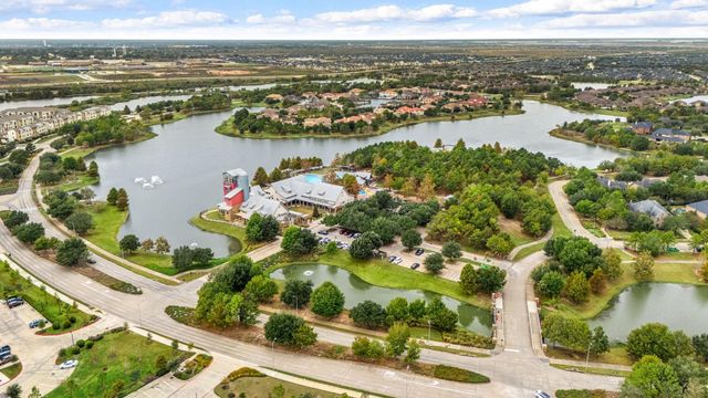 6570 Scarlet Pond Lane, Fulshear, TX 77441