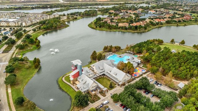 6570 Scarlet Pond Lane, Fulshear, TX 77441