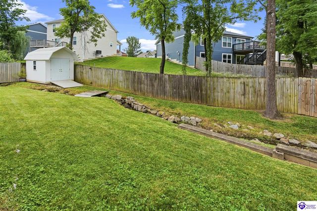 5908 Saddle Blanket Drive, Louisville, KY 40219