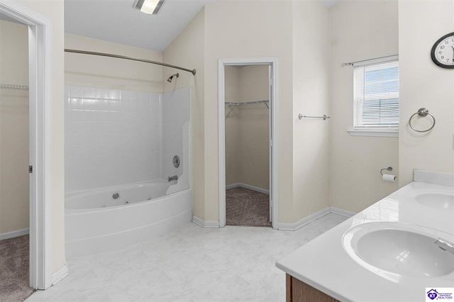 5908 Saddle Blanket Drive, Louisville, KY 40219