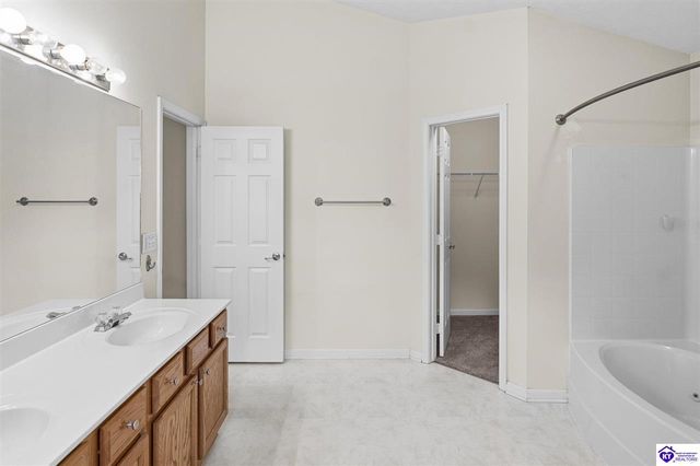5908 Saddle Blanket Drive, Louisville, KY 40219