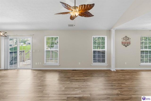 5908 Saddle Blanket Drive, Louisville, KY 40219