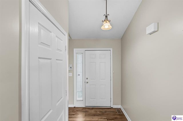 5908 Saddle Blanket Drive, Louisville, KY 40219