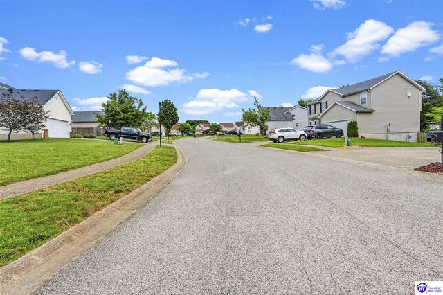 5908 Saddle Blanket Drive, Louisville, KY 40219