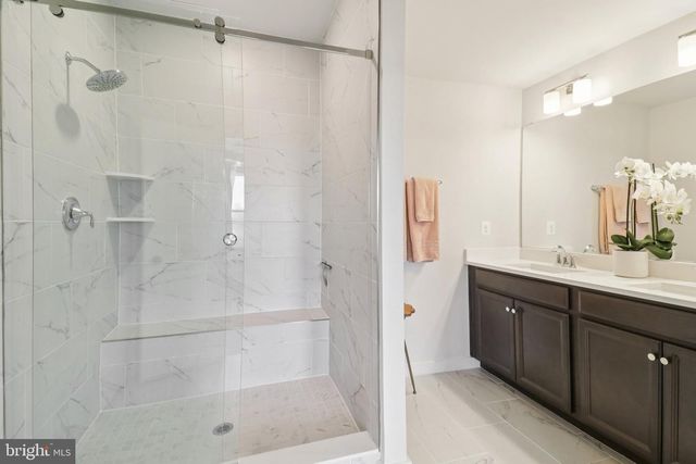 717 FAIRMONT DR, Bowie, MD 20716