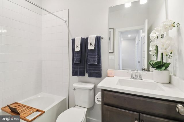 717 FAIRMONT DR, Bowie, MD 20716