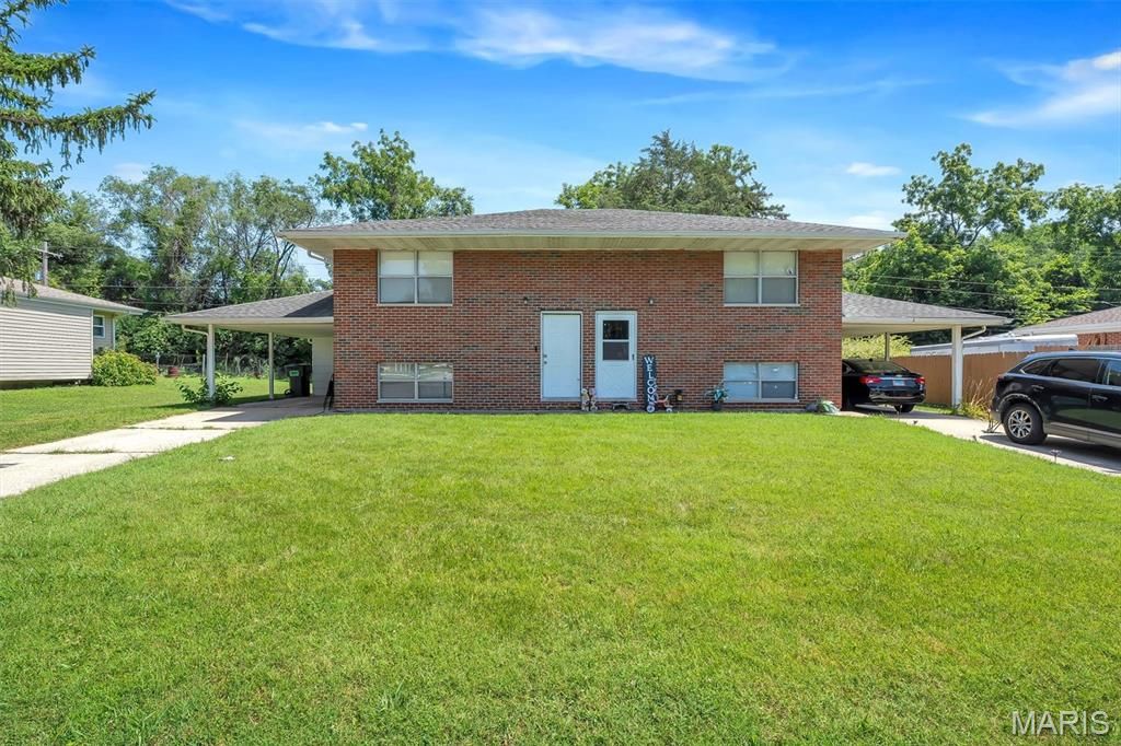 152 Liberty Drive, Belleville, IL 62226