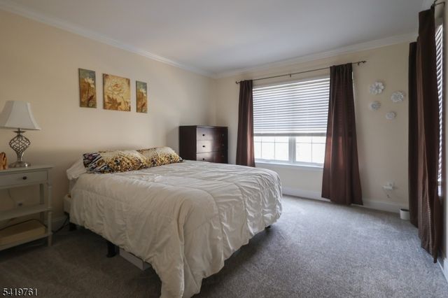 20 Forsgate Ter, Clinton Twp., NJ 08801