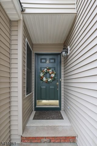 20 Forsgate Ter, Clinton Twp., NJ 08801