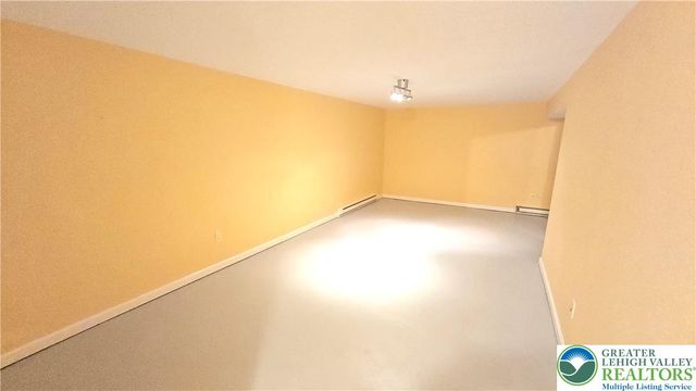 6668 Pioneer Drive, Lower Macungie Twp, PA 18062