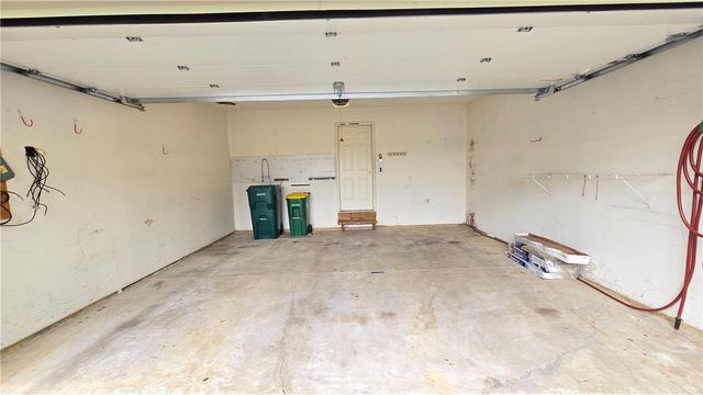 6668 Pioneer Drive, Lower Macungie Twp, PA 18062