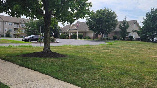 6668 Pioneer Drive, Lower Macungie Twp, PA 18062
