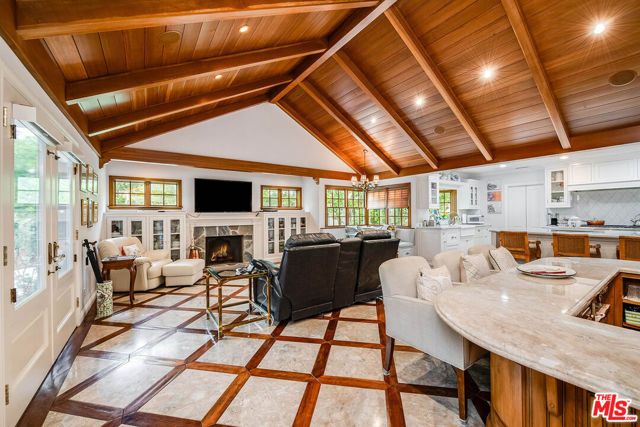 9921 Toluca Lake Avenue, Toluca Lake (los Angeles), CA 91602