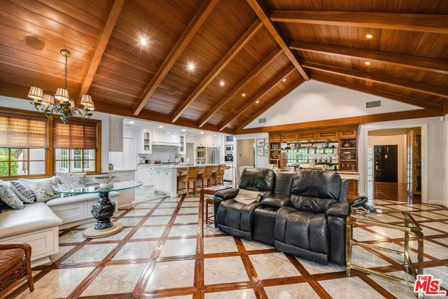9921 Toluca Lake Avenue, Toluca Lake (los Angeles), CA 91602