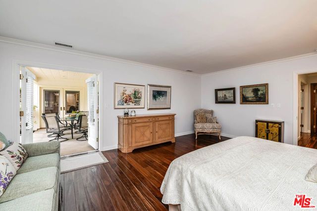 9921 Toluca Lake Avenue, Toluca Lake (los Angeles), CA 91602