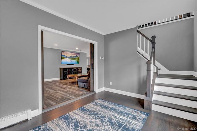 420 Dare Road, Selden, NY 11784