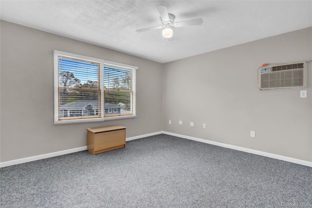 420 Dare Road, Selden, NY 11784