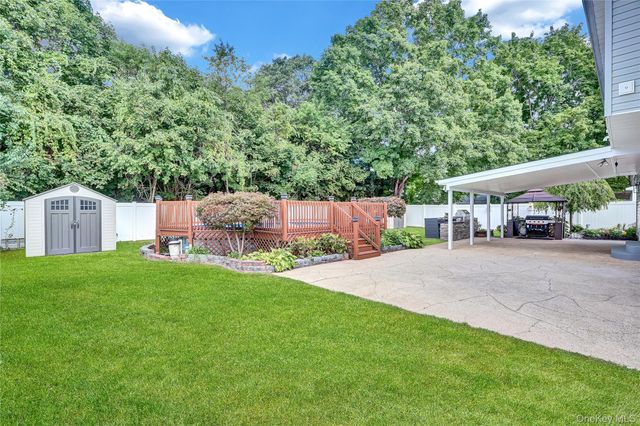 420 Dare Road, Selden, NY 11784