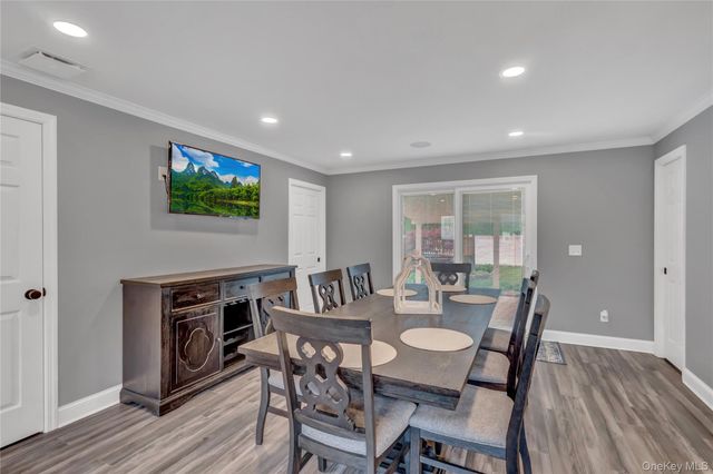 420 Dare Road, Selden, NY 11784