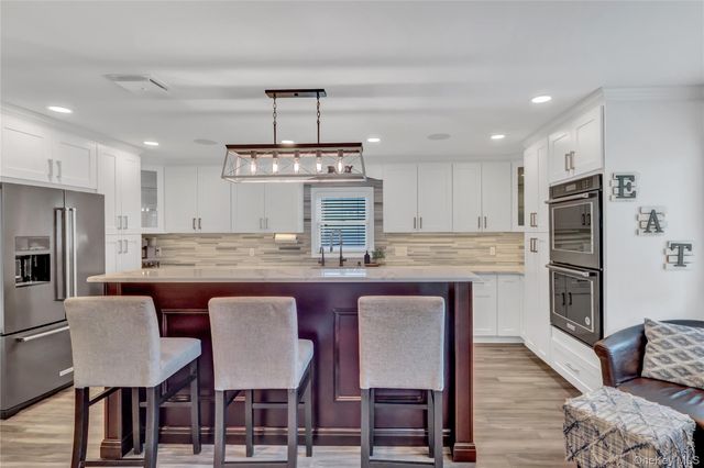 420 Dare Road, Selden, NY 11784